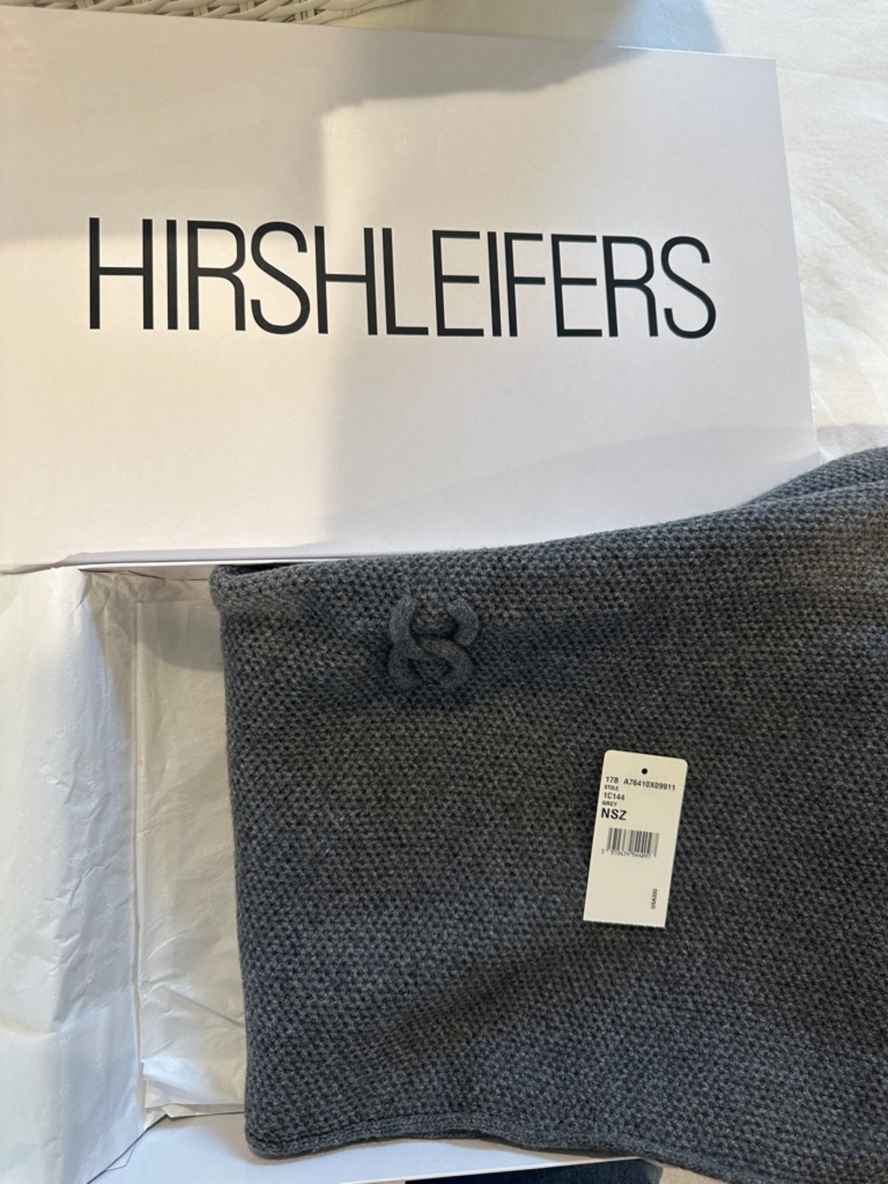 Chanel 100% Cashmere Grey Scarf Winter Authentic